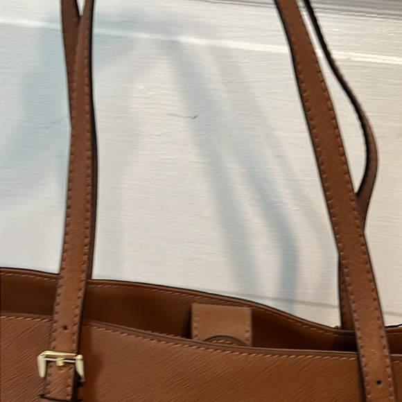 Michael Kors Jet Set Travel Saffiano Tote Large Bag Gold Tone Hardware Leather - Picture 4 of 11